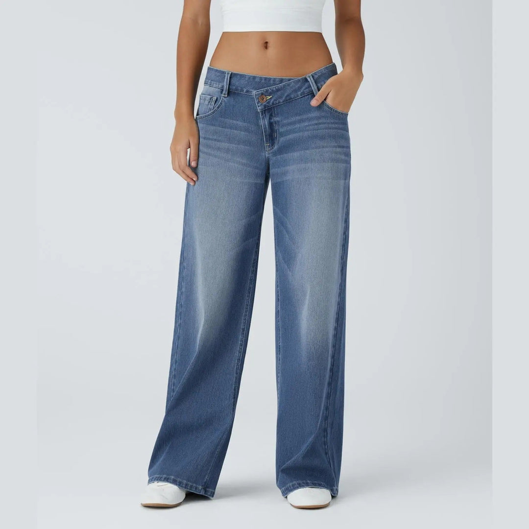 The Elara Stretch Low-Rise Wide-Leg Jeans