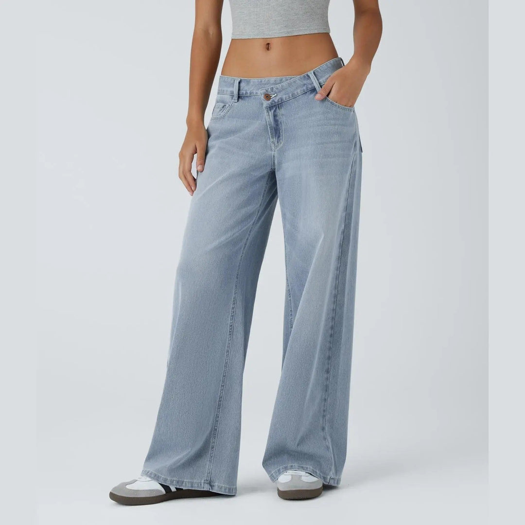 The Elara Stretch Low-Rise Wide-Leg Jeans