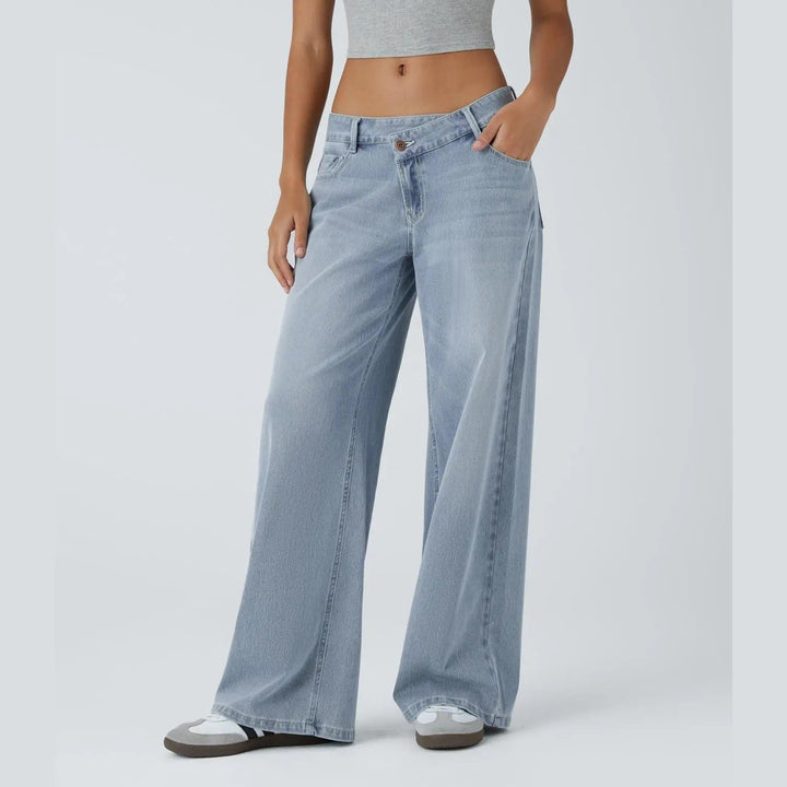 The Elara Stretch Low-Rise Wide-Leg Jeans