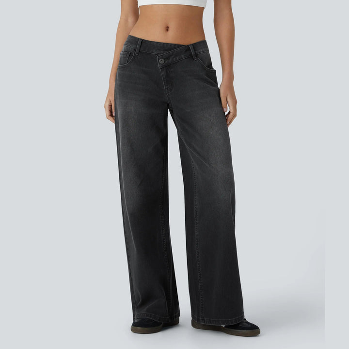 The Elara Stretch Low-Rise Wide-Leg Jeans